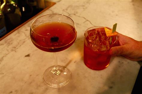 17-classic-bourbon-cocktail-recipes-whiskey-tango image