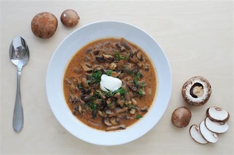 low-carb-mushroom-soup-hungary-lizzy-loves-food image