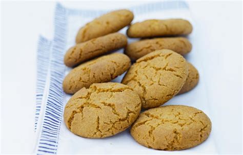 gingernuts-recipes-delia-online image