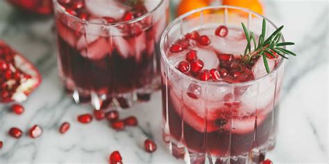 8-pomegranate-cocktail-recipes-with-fresh-fruity-flavor image