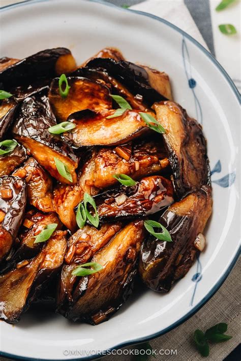 chinese-eggplant-with-garlic-sauce-omnivores-cookbook image