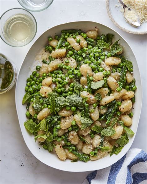 spring-gnocchi-with-peas-and-asparagus-whats image
