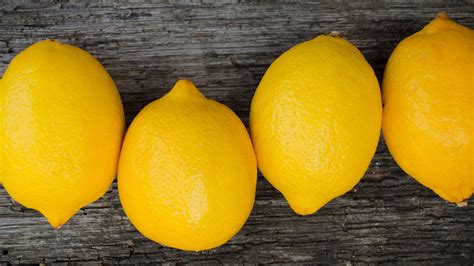lemon-juice-is-the-cooks-secret-weapon-epicurious image