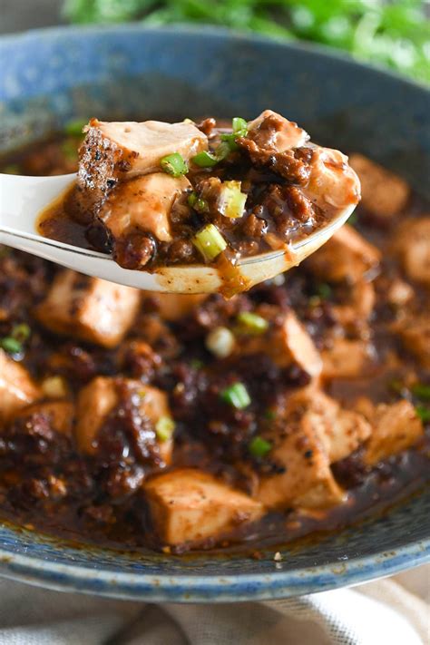 mapo-tofu-sichuan-stir-fried-pork-and-bean-curd image