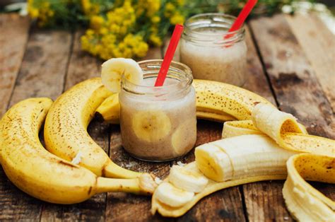 banana-nut-smoothie-unlock-food image