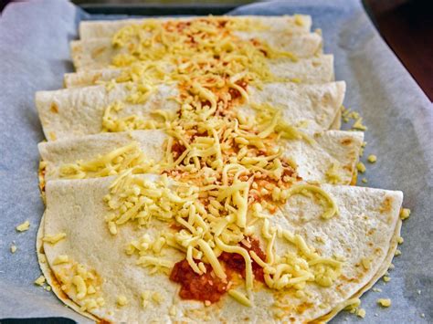 how-to-make-quesadillas-cooking-school-food-network image