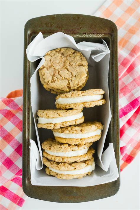 oatmeal-sandwich-cookies-with-a-fluffy-filling-lolly-jane image