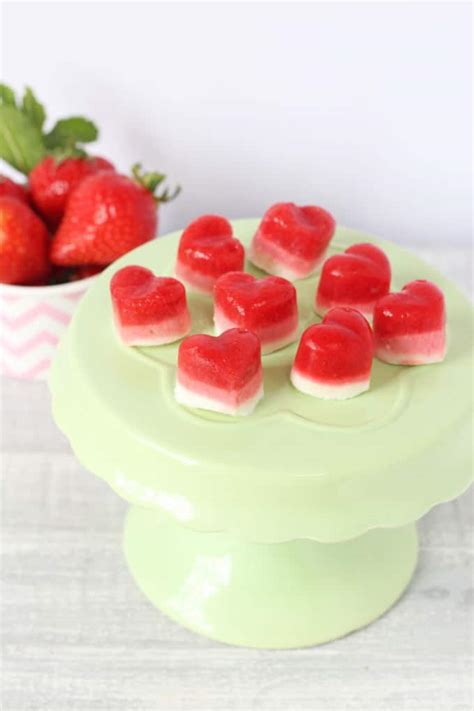 strawberry-frozen-yogurt-bites-my-fussy-eater-easy image