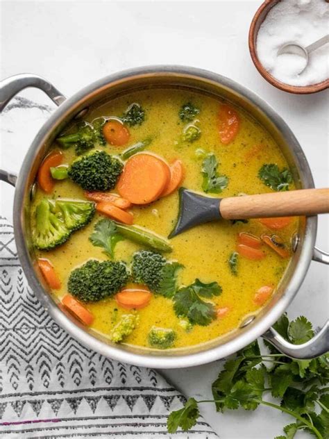 15-minute-vegetable-curry image