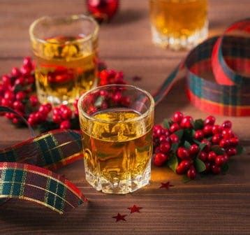 scottish-festive-traditions-celebrations-with-food image