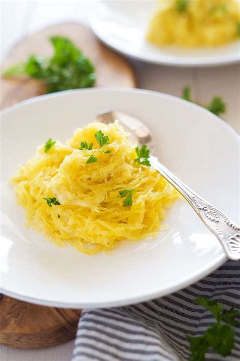 cheesy-garlic-brown-butter-spaghetti-squash-with image