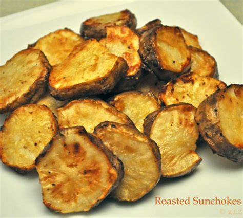 roasted-sunchokes-or-jerusalem-artichokes-thyme image