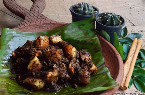 sri-lankan-pork-black-curry-peckish-me image