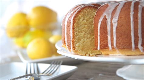real-southern-lemon-pound-cake-recipe-divas-can image