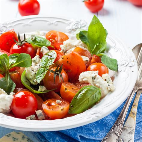 tomatoes-with-blue-cheese-dressing-jamie-geller image