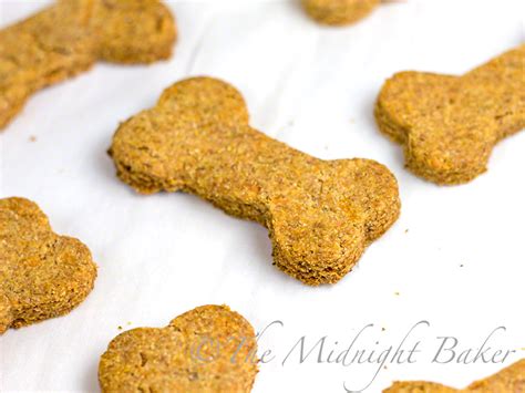 bacon-cheese-dog-biscuits-the-midnight-baker image