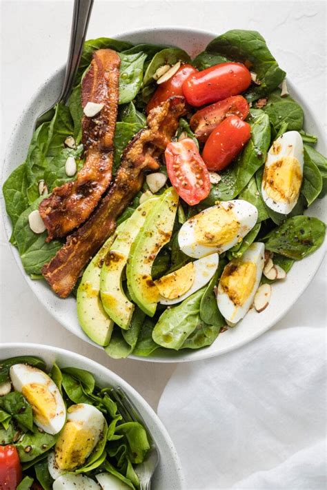 spinach-salad-with-bacon-and-eggs-nourish-and-fete image