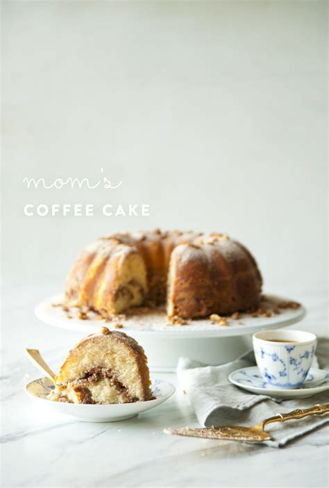 moms-coffee-cake-the-kitchy-kitchen image