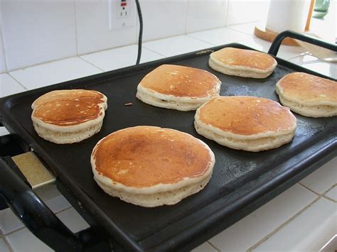 eggnog-plus-bisquick-equals-mind-blowing-pancakes image