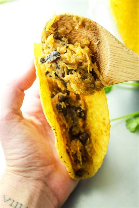 spaghetti-squash-tacos-from-the-fitchen image
