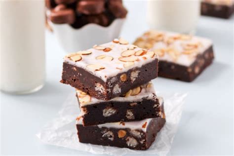 almond-joy-brownies-recipe-food-fanatic image