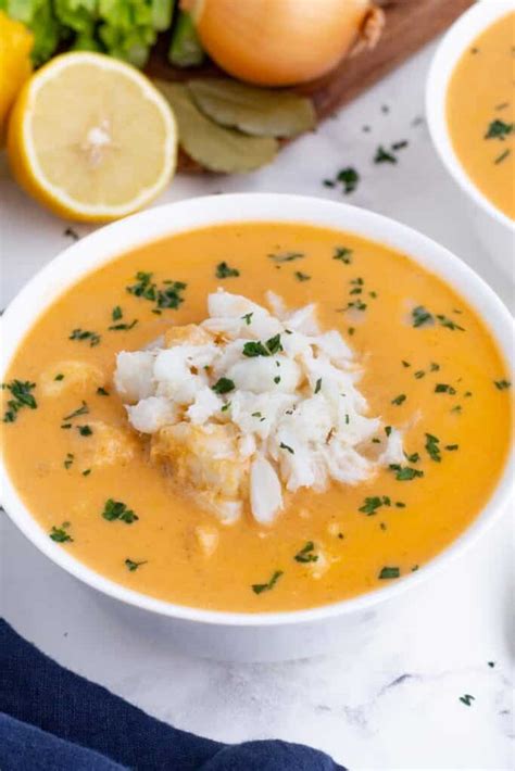 creamy-crab-bisque-recipe-evolving-table image