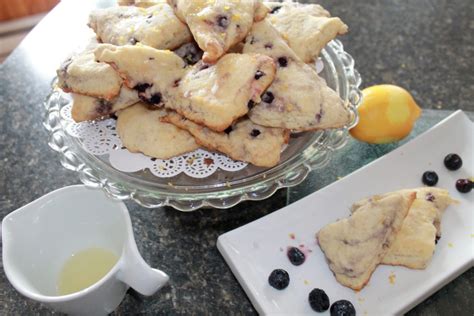 blueberry-scones-bonitas-kitchen image