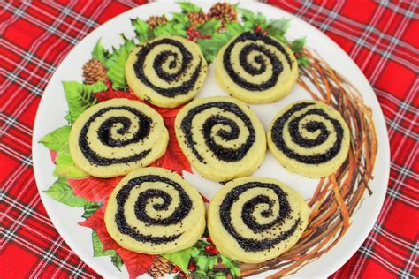hungarian-poppyseed-pinwheel-cookies-palatable image