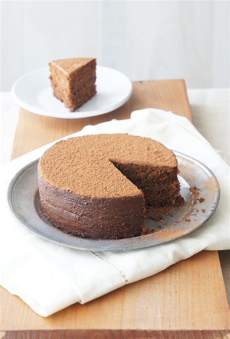chocolate-hazelnut-polenta-cake-gf-sugary-buttery image