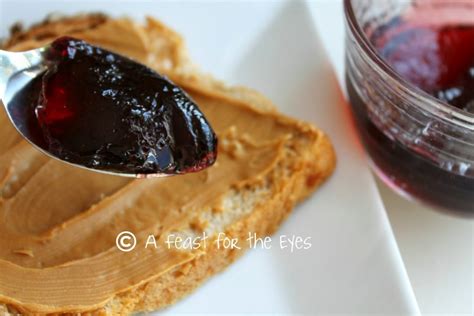 easiest-homemade-concord-grape-jelly-and-basic image
