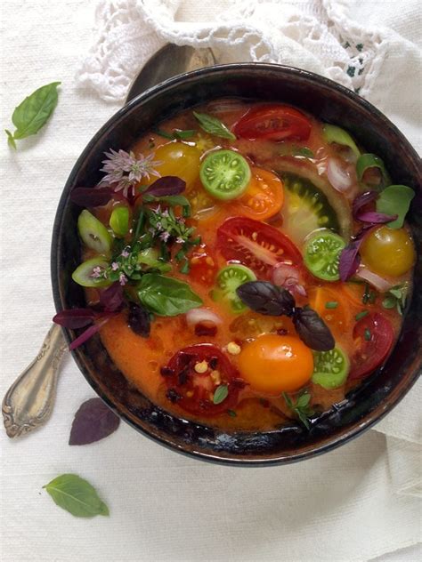 heirloom-tomato-gazpacho-recipe-ciaoflorentina image