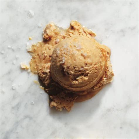salted-caramel-ice-cream-chatelaine image