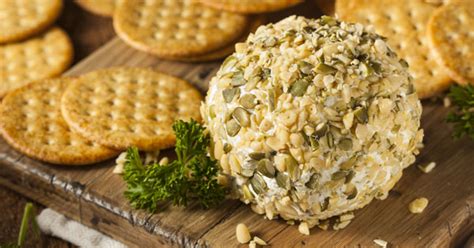 3-ingredient-easy-cheese-ball-recipe-living-on-a-dime image