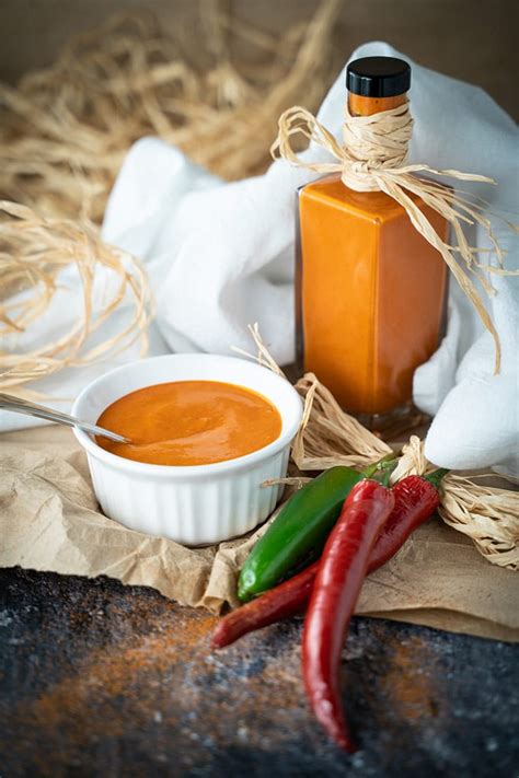 chili-pepper-and-jalapeo-hot-sauce-photos-food image
