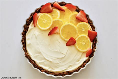 the-ultimate-no-bake-lemon-cheesecake-crunch image