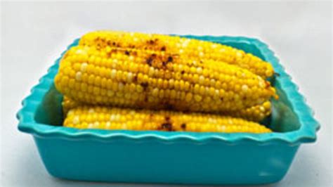 spicy-grilled-corn-recipe-tablespooncom image