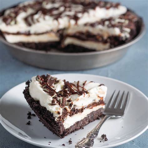 chocolate-mint-pie-taste-of-the-south image