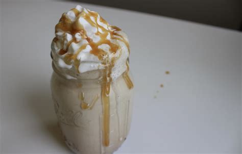 this-healthy-frappuccino-recipe-will-put-starbucks-to-shame image