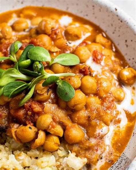 thai-red-curry-chickpeas-with-coconut-cream-tried-and image