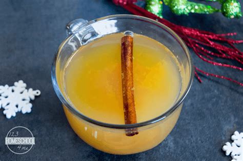 the-best-wassail-recipe-a-christmas-must image