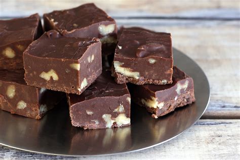 super-easy-chocolate-fudge-with-variations-the-spruce image