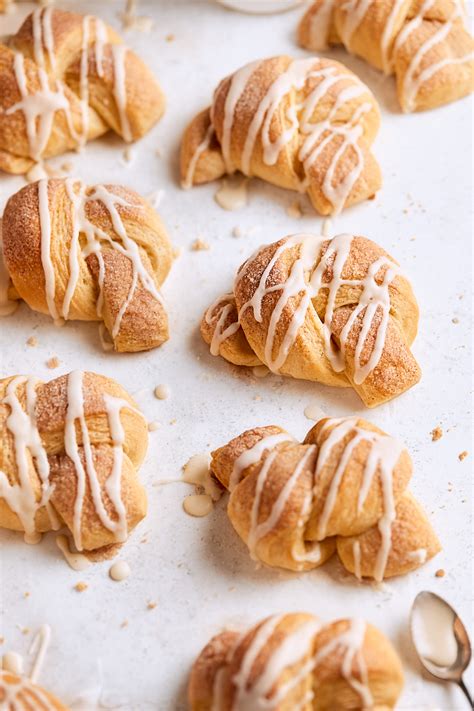 easy-cinnamon-sugar-knots-tutti-dolci-baking-blog image