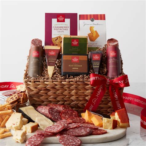 gourmet-cracker-gifts-baskets-hickory-farms image