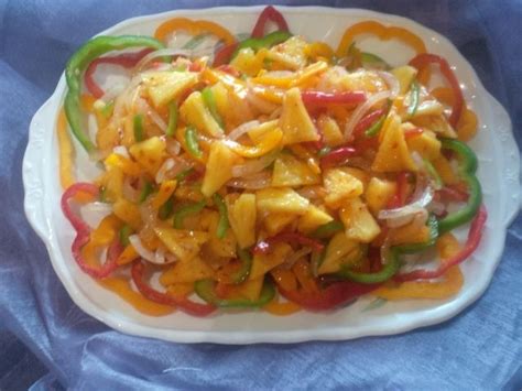 pineapple-salad-recipe-by-haajira-halaalrecipes image