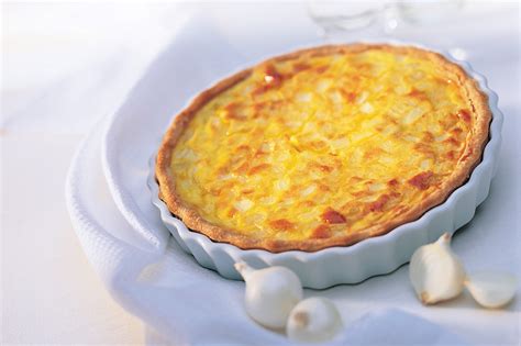 spinach-cottage-cheese-crustless-quiche image