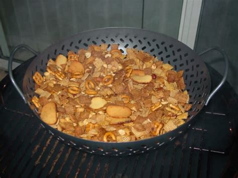 smoked-chex-party-mix-the-virtual-weber-bullet image