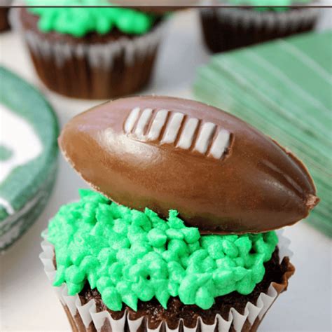 oreo-cookie-ball-game-day-cupcakes-love-bakes-good image