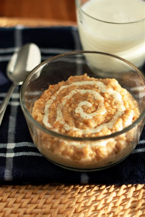 cinnamon-roll-oatmeal-cooking-classy image