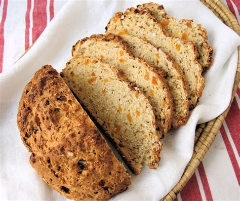 oatmeal-soda-bread-with-apricots-baking-sense image