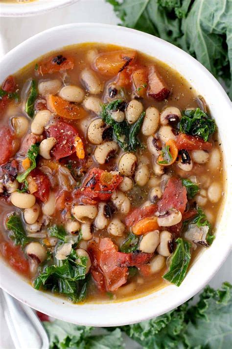 black-eyed-pea-soup-instant-pot-slow-cooker-stove-bowl-of image